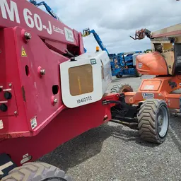 2015 MEC 60J-E Boom Lift