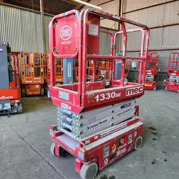 2017 MEC 1330SE Scissor Lift