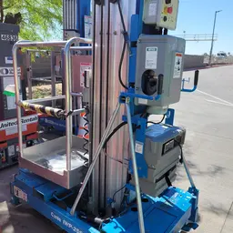 2018 Genie IWP-25S DC Pusharound Lift