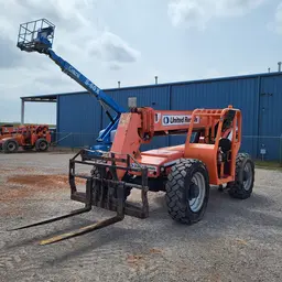 2015 JLG 8042 S Forklift