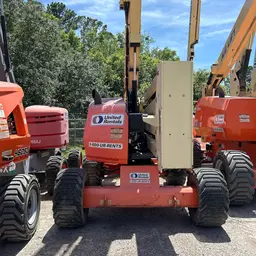 2015 JLG 450AJ Articulating Boom Lift