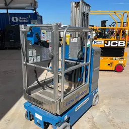 2018 Genie GR-20 Self-Propelled One-Person Lift