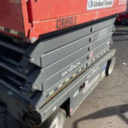 2017 Skyjack SJIII4740 Scissor Lift