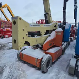 2012 JLG E400AJPN Articulating Boom Lift
