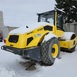 2021 BOMAG BW211D-5 Single Drum Roller