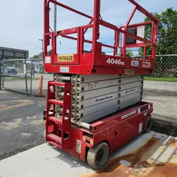 2018 MEC 4046SE Scissor Lift