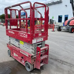 2017 MEC 1930SE Scissor Lift