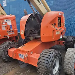 2015 JLG 450AJ Articulating Boom Lift