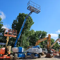 2016 Genie Z-80/60J Articulating Boom Lift