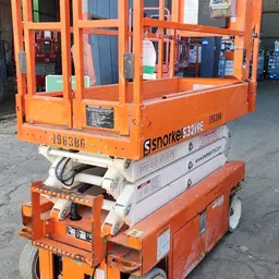 2017 Snorkel S3219E Scissor Lift