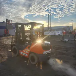 2018 Toyota 8FGU30 Warehouse Forklift