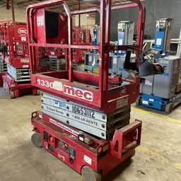 2017 MEC 1330SE Scissor Lift