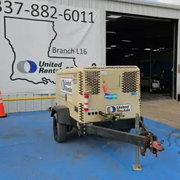 2018 Doosan P425/HP375WCUT4 Air Compressor