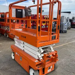 2018 Snorkel S3219E Scissor Lift