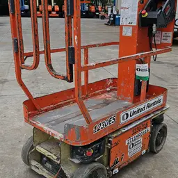 2019 JLG 1230ES Self-Propelled One-Person Lift