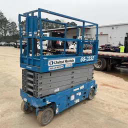 2017 Genie GS-3232 Scissor Lift
