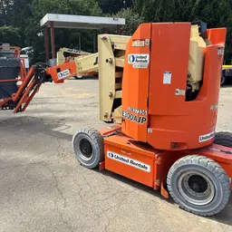 2018 JLG E300AJP Articulating Boom Lift