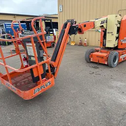2018 JLG E300AJP Articulating Boom Lift