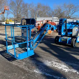 2015 Genie Z-40/23N RJ Articulating Boom Lift