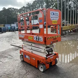 2018 Snorkel S3219E Scissor Lift