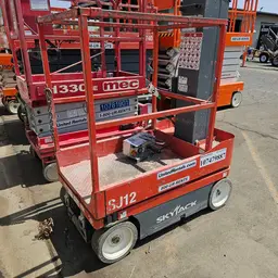 2018 Skyjack SJ12 Self-Propelled One-Person Lift