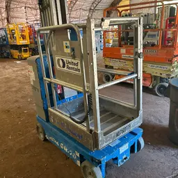 2017 Genie GR-20 Self-Propelled One-Person Lift