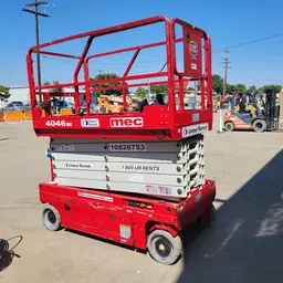 2018 MEC 4046SE Scissor Lift