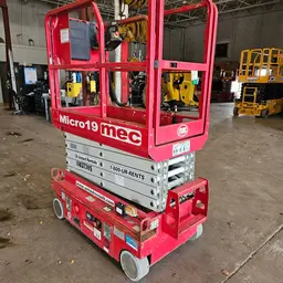 2018 MEC MICRO 19 Scissor Lift