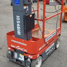2016 Skyjack SJ12 Self-Propelled One-Person Lift