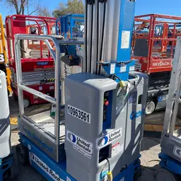 2019 Genie GR-20 Self-Propelled One-Person Lift