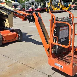 2015 JLG E300AJP Articulating Boom Lift