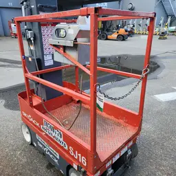 2018 Skyjack SJ16 Self-Propelled One-Person Lift