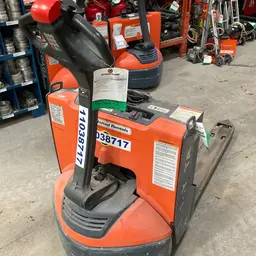 2019 Toyota 8HBW23 Jack