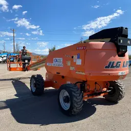 2015 JLG 600S Boom Lift