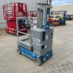 2018 Genie GR-20 Self-Propelled One-Person Lift