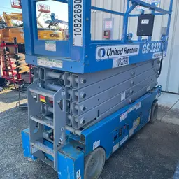 2018 Genie GS-3232 Scissor Lift