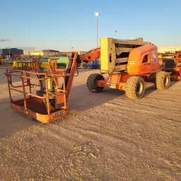 2015 JLG 450AJ Articulating Boom Lift