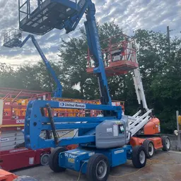 2013 Genie Z-45/25J DC Articulating Boom Lift