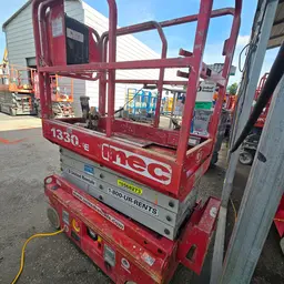 2017 MEC 1330SE Scissor Lift
