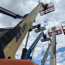 2016 JLG 660SJ Boom Lift