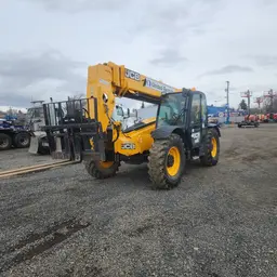 2018 JCB 507-42 Forklift