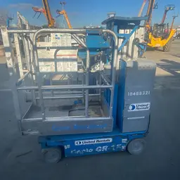 2016 Genie GR-15 Self-Propelled One-Person Lift