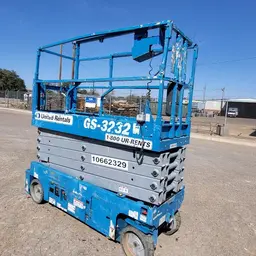 2017 Genie GS-3232 Scissor Lift