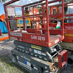 2016 Skyjack SJIII3219 Scissor Lift