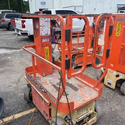 2019 JLG 1230ES Self-Propelled One-Person Lift