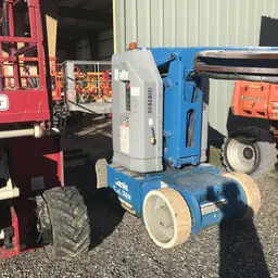 2013 Genie Z-30/20N Articulating Boom Lift