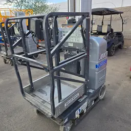 2019 JLG 20MVL Self-Propelled One-Person Lift
