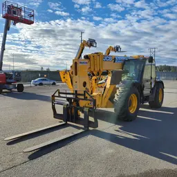 2017 JCB 512-56 S Forklift
