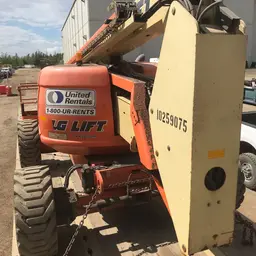 2014 JLG 600AJ Articulating Boom Lift