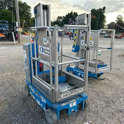 2019 Genie GR-20 Self-Propelled One-Person Lift